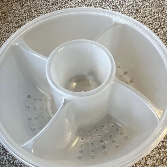 Snapware 4 Compartment Plastic Container Snap Fruit Vegetable Colander - Picture 6 of 11